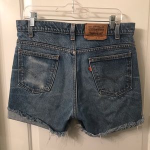 Vintage Levi’s shorts